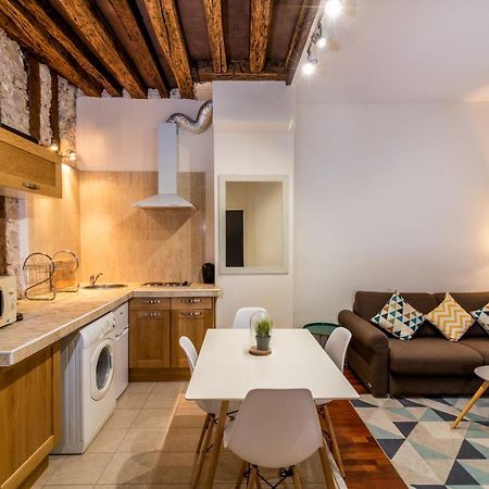 New chic flat : Le Marais - Place des Vosges Paris Exterior foto