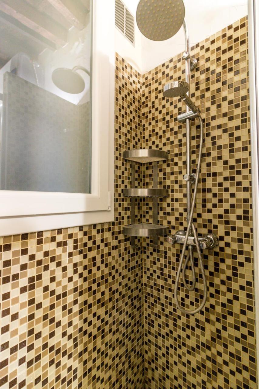 New chic flat : Le Marais - Place des Vosges Paris Exterior foto